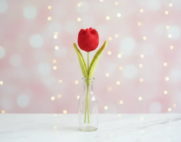 Red_Crochet_Tulip_Flower