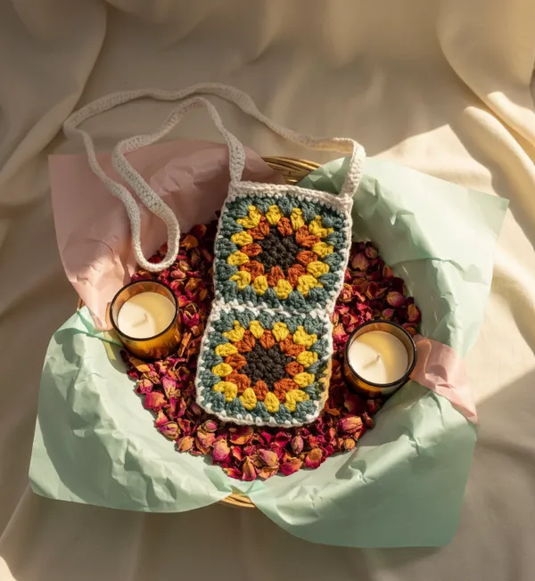 White_Woolen_Handmade_Premium_Quality_Crochet_Sling_Bag