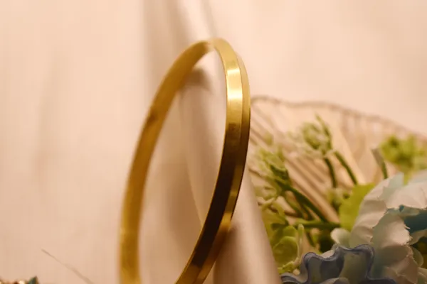 Gold_Plated_Apex_Ridge_Triangle_Kada_For_Men_(500_mg_Gold)