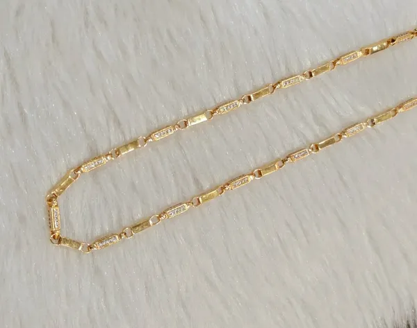 Gold_Plated_Signature_Shine_Link_Chain_For_Men_(700_mg_Gold)