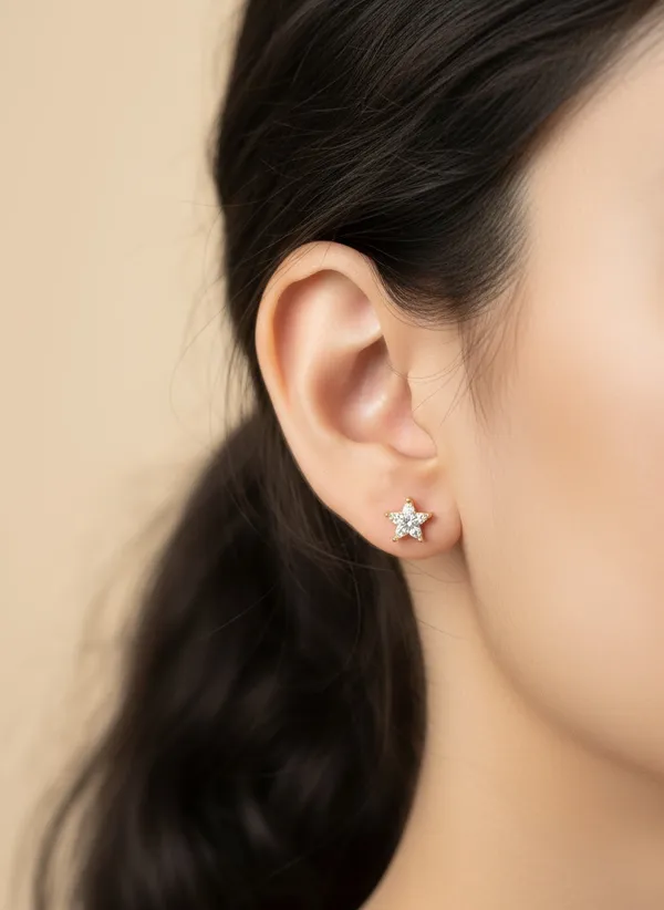 Gold_Plated_Starlight_Diamond_Studded_Studs_For_Women_(100_mg_Gold)