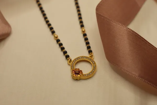 Gold_Plated_Petite_Charm_Single_Line_Mangalsutra_For_Women_(200_mg_Gold)