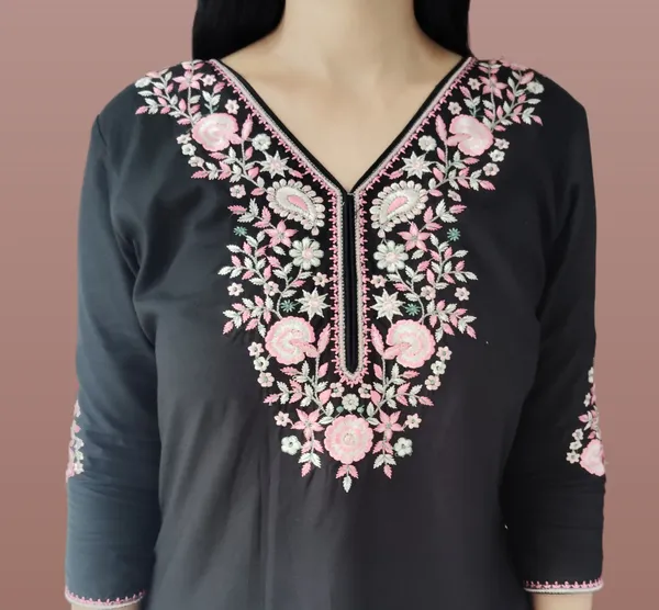 Black_Rayon_Top