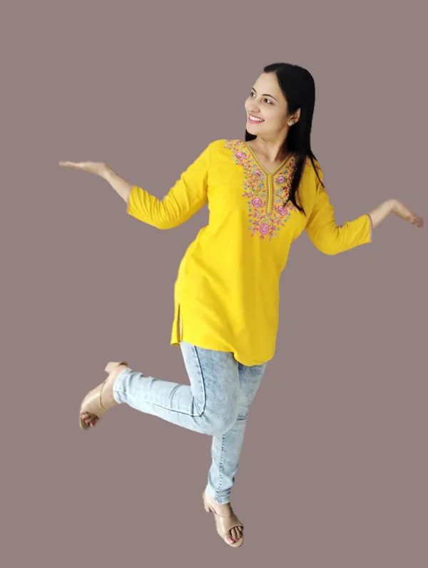 Yellow_Rayon_Top