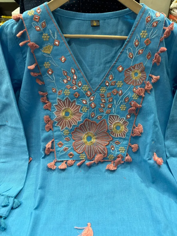 Jaitra_Apparels_Embroidered_Pure_Cotton_Cord_set_with_Tassel_Lace