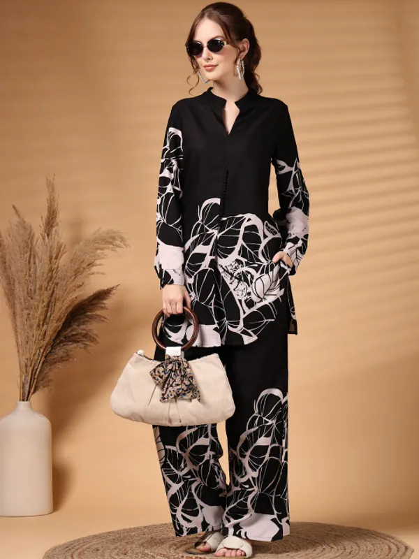 Printed_Cotton__Cord_Set__with_Lace_Detailing