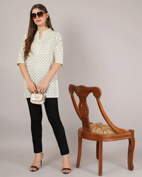 Off_White_Rayon_Short_Kurta