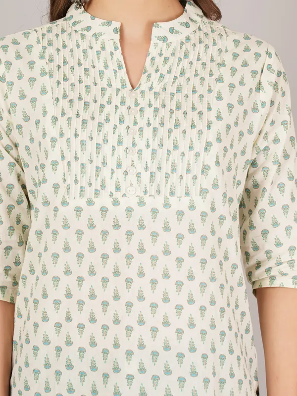 Off_White_Rayon_Short_Kurta