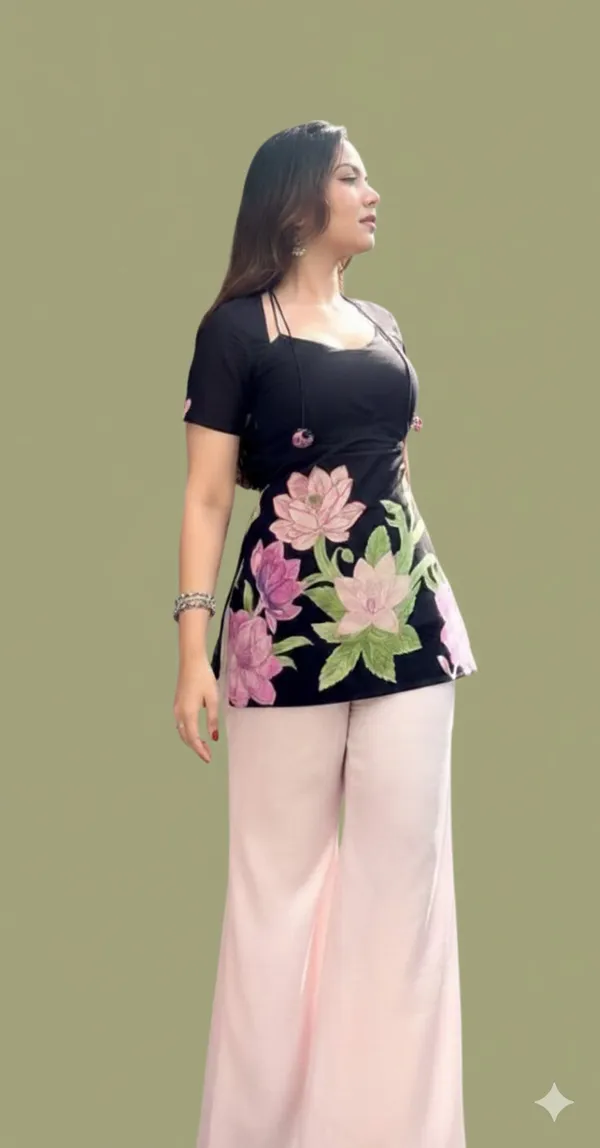 JAITRA_APPARELS_Pure_Cotton_Short_Kurti_with_Back_Dori_and_Halter_Neck_Dori