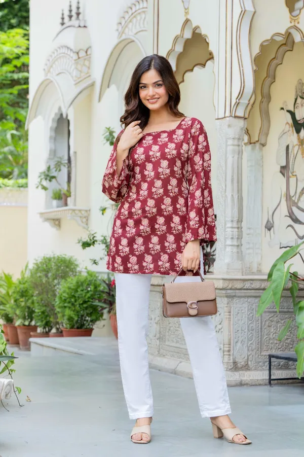 Maroon_Pure_Cotton_Short_Kurti_With_Back_Dori
