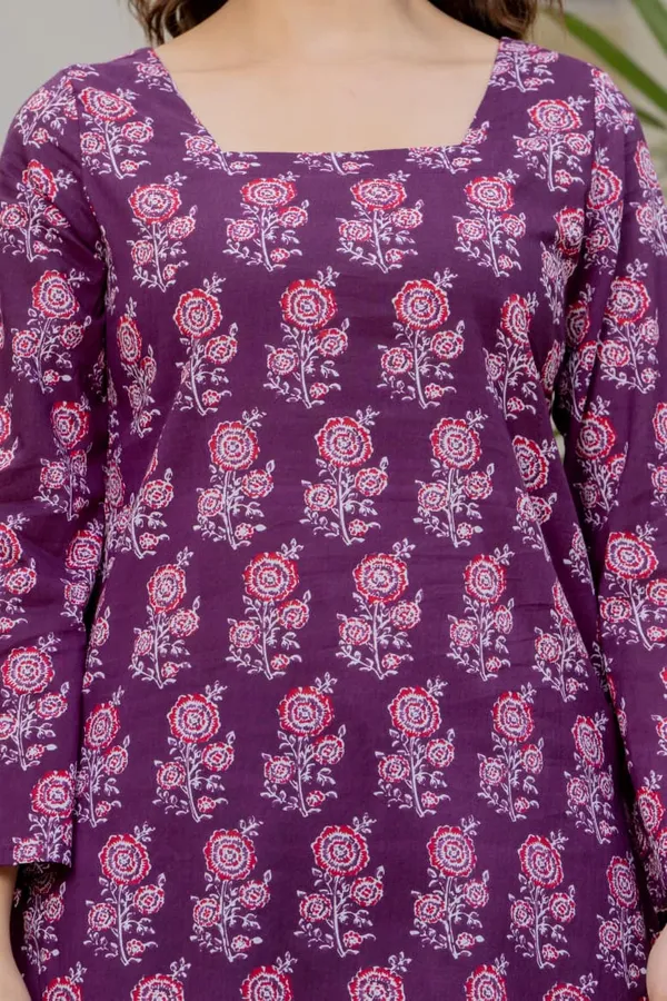 Purple_Pure_Cotton_Short_Kurti_With_Back_Dori