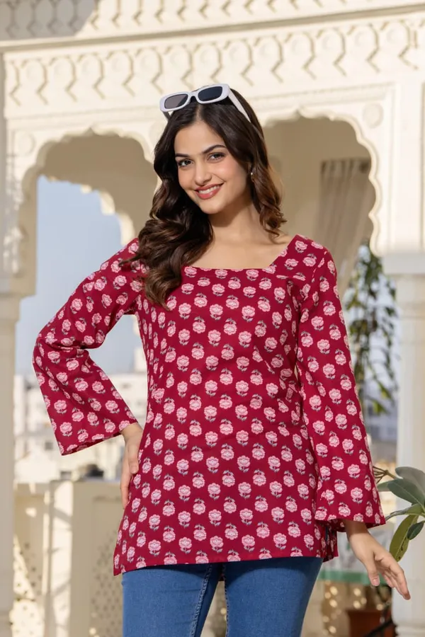 JAITRA_APPARELS_Pure_Cotton_Short_Kurti_with_Back_Dori