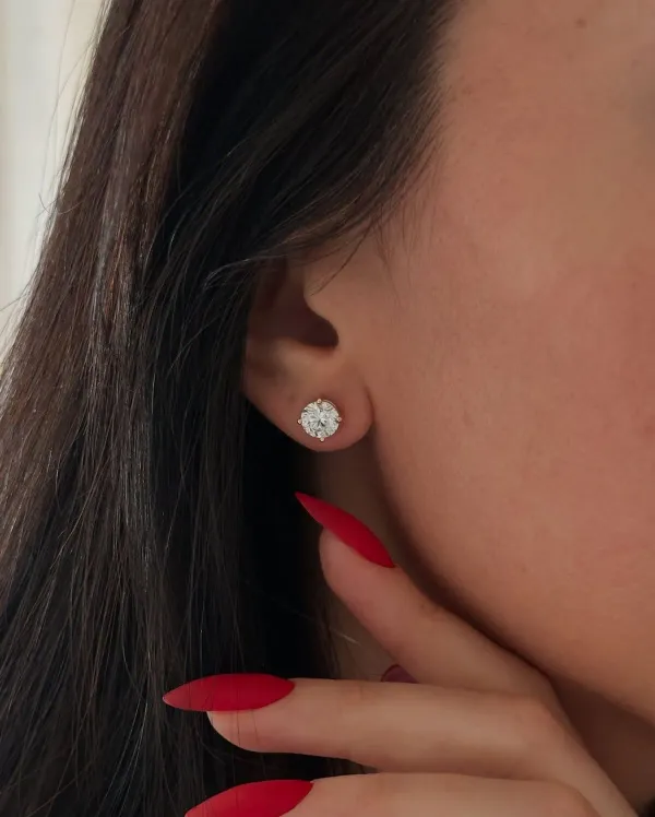 AAA-grade_cubic_zirconia_|_18k_Gold_Plated_Studs