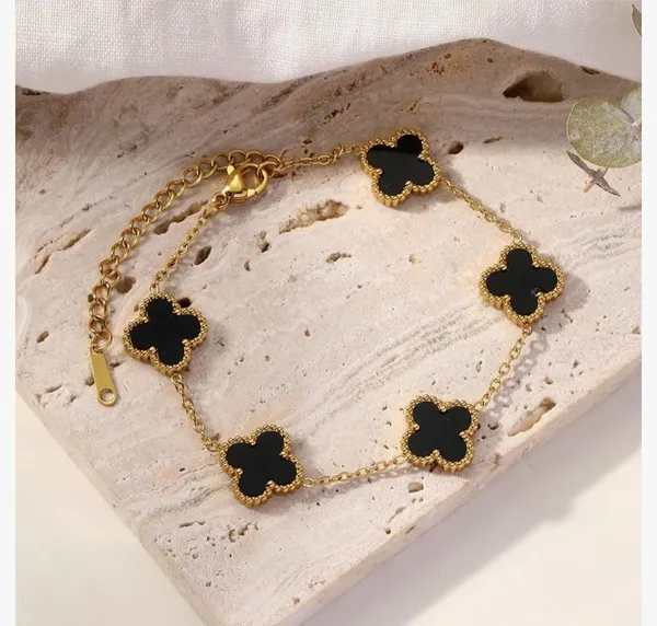 Glod_&_Black_Stainless_Steel_Stylish_Almaha_Aura_Clover_Anti_Tarnish_Bracelet_For_Women