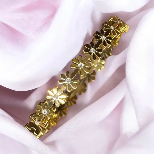 Flower_cuff_Bracelete