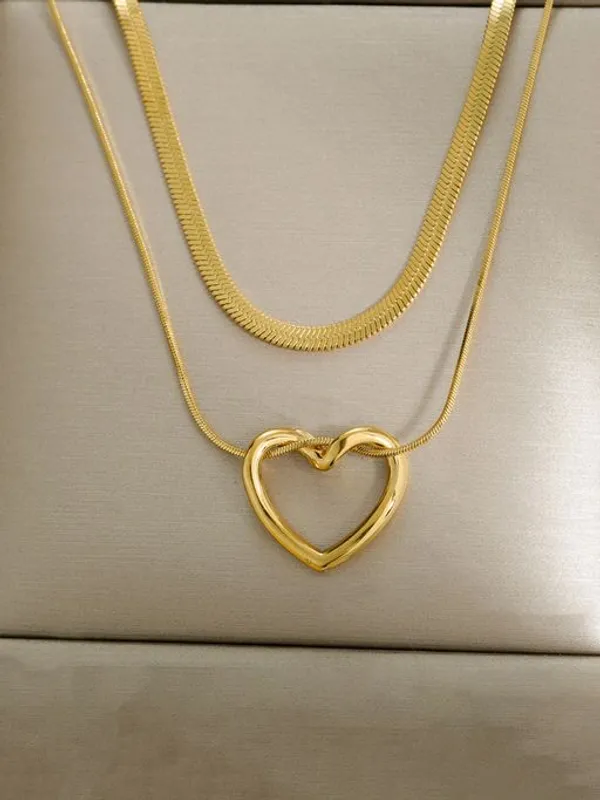 Multicolor_Heart_With_Snake_Chain_For_Women