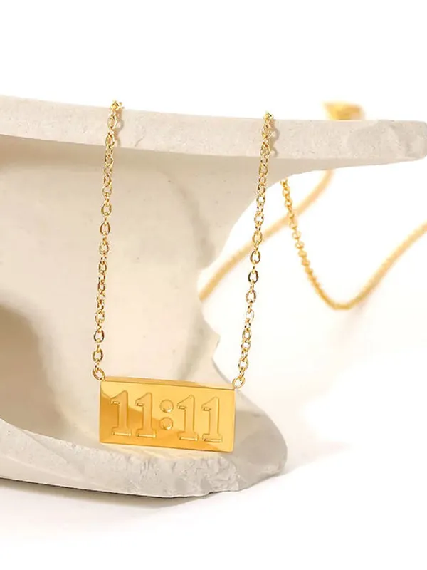 Multicolor_Pendent_Chain_For_Women