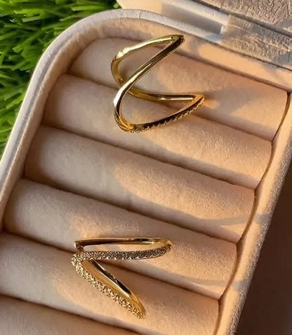 V_Shape_Finger_Ring