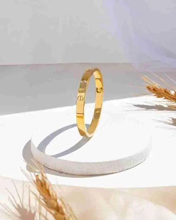 Gold_Plated_American_Diamond_Cuff_Stainless_Steel_With_Cubic_Zirconia_Cz_Bangle_Bracelet_For_Women_&_Girls