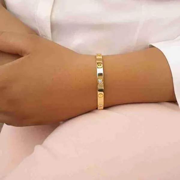 Gold_Plated_American_Diamond_Cuff_Stainless_Steel_With_Cubic_Zirconia_Cz_Bangle_Bracelet_For_Women_&_Girls