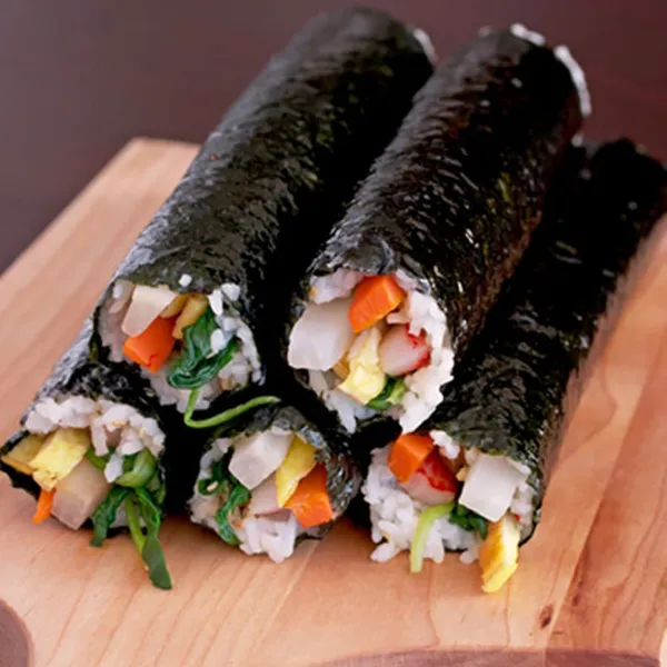 Premium_Roasted_Nori_Seaweed_Sheets,_Dark_Green,_Dried_Red_Algae,_Japanese_Style,_For_Sushi_Making,_Onigiri,_Garnish_56_G_And_20_Nori_Sheets_Pack_Of_1