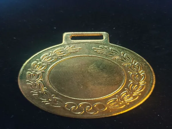 Gold_Metal_Medals_For_Corporate_Awards_(Pack_of_10)