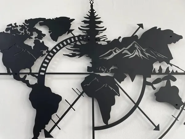 Black_Metal_World_Map_Wall_Art_|_58L_X_50W_Cm