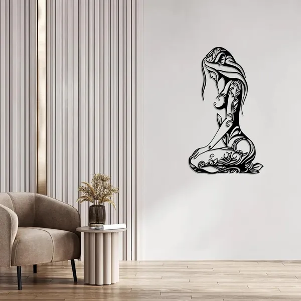 Black_Metal_Woman_Wall_Decor_|_60X_35_Cm