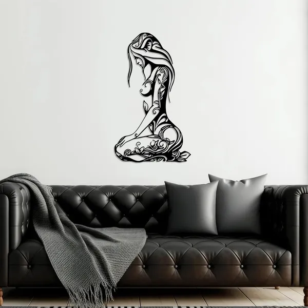 Black_Metal_Woman_Wall_Decor_|_60X_35_Cm