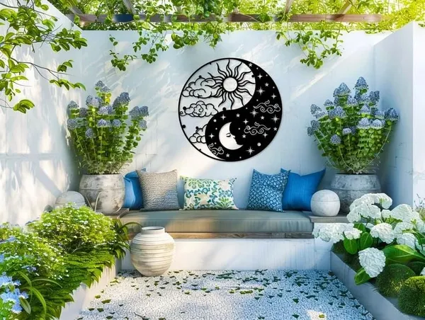 Black_Yin_Yang_Metal_Wall_Art_|_45L_X_45W_Cm