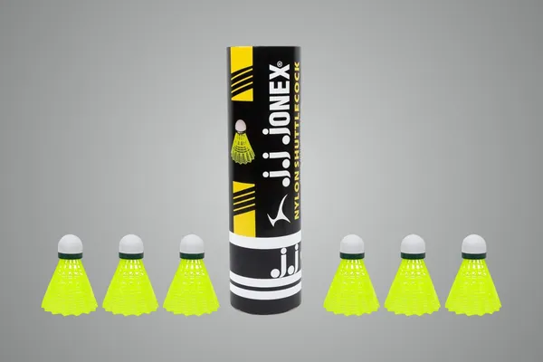 JJ_JONEX_Nylon_Shuttlecock_350(Wos),_Multicolor