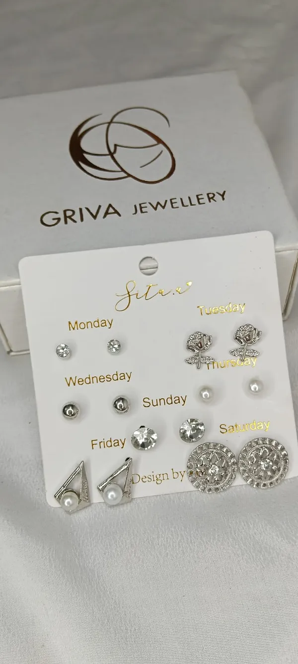 Griva_7_Sets_Of_Earrings