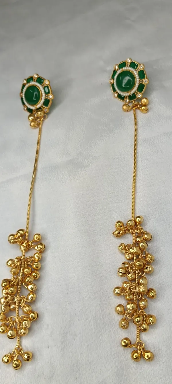 Emerald_Aura_Ghungroo_Earrings
