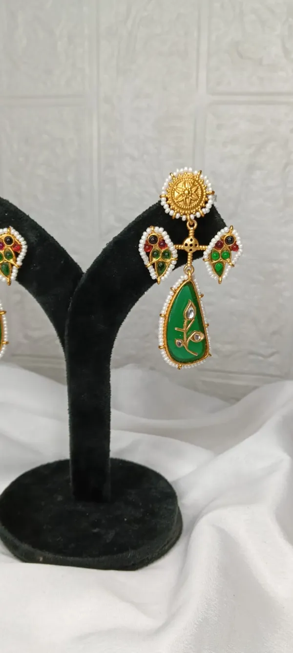 Gulmarg_Greens_Earrings__[Variable-1]