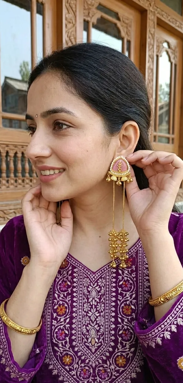 Gulrukh_Kashmiri__Jhumkis_Earrings