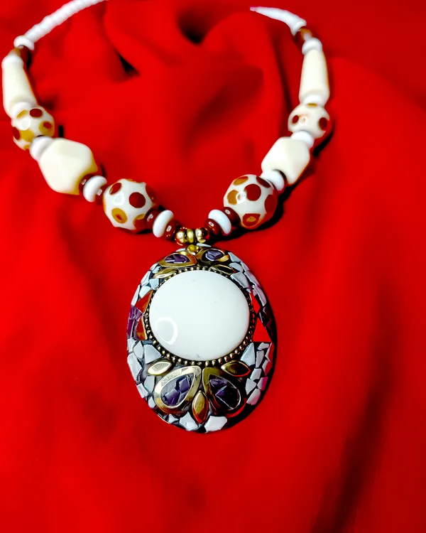 Ethereal_Medallion_Necklace________________________(Variable-1)