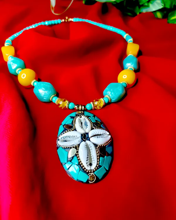 Ethereal_Medallion_Necklace________________________(Variable-3)