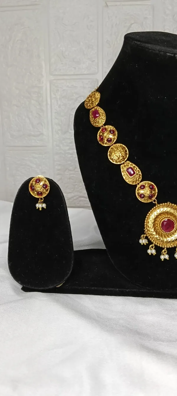 Kashmiri_Emerald_Zoon_Necklace_Set__[Variable-2]
