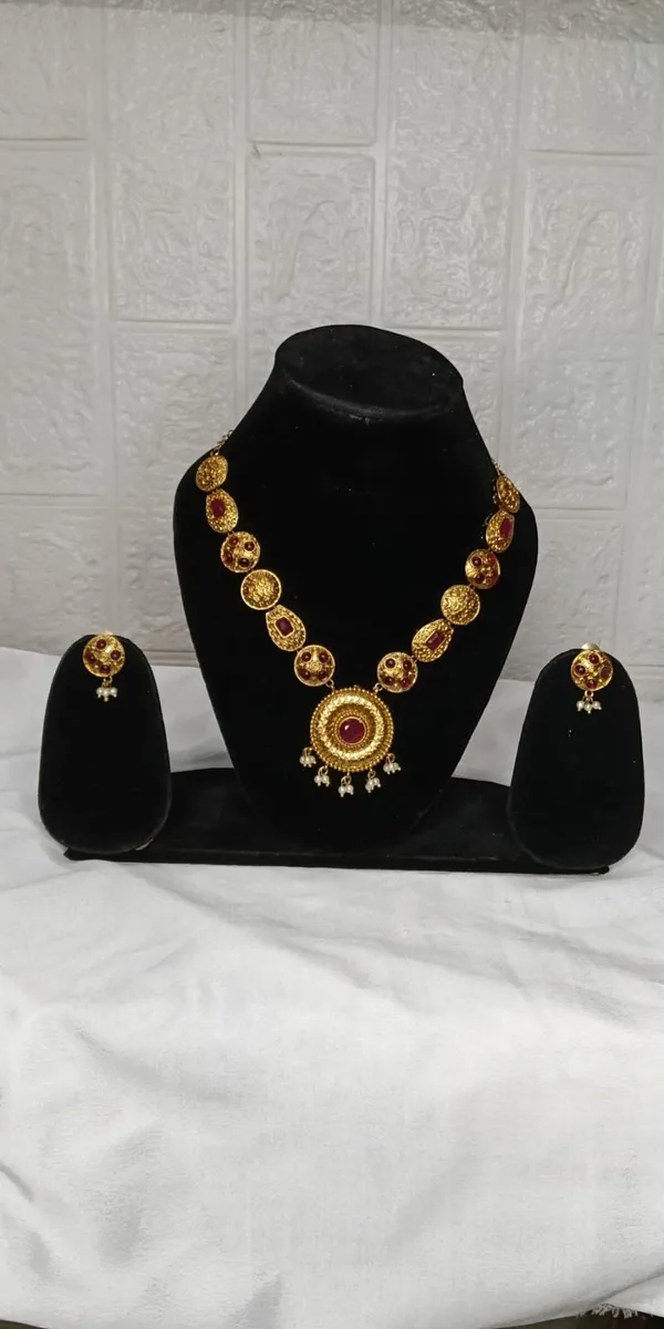 Kashmiri_Emerald_Zoon_Necklace_Set__[Variable-2]