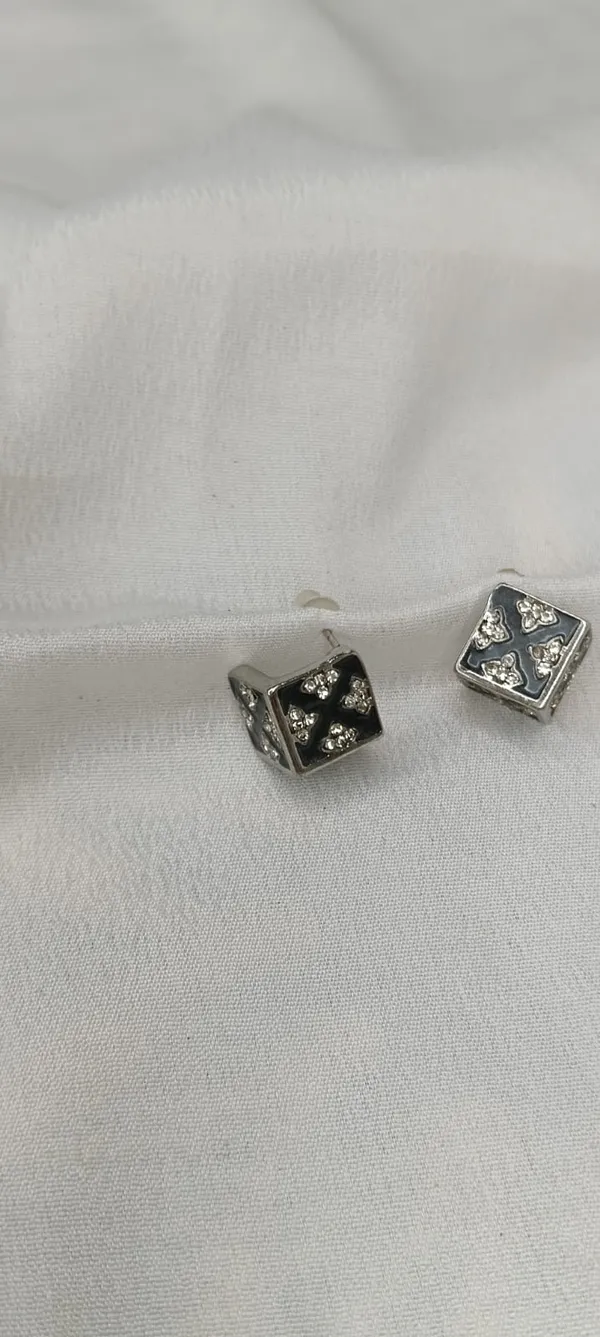 Blush_Royale_Cube_Studs_Earrings___[Variable-2]