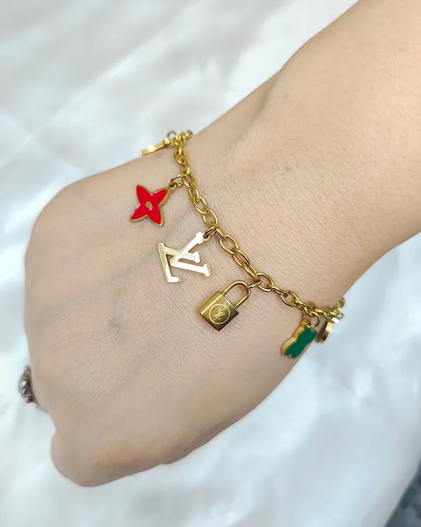 Multi-Strand_Charm_Bracelet