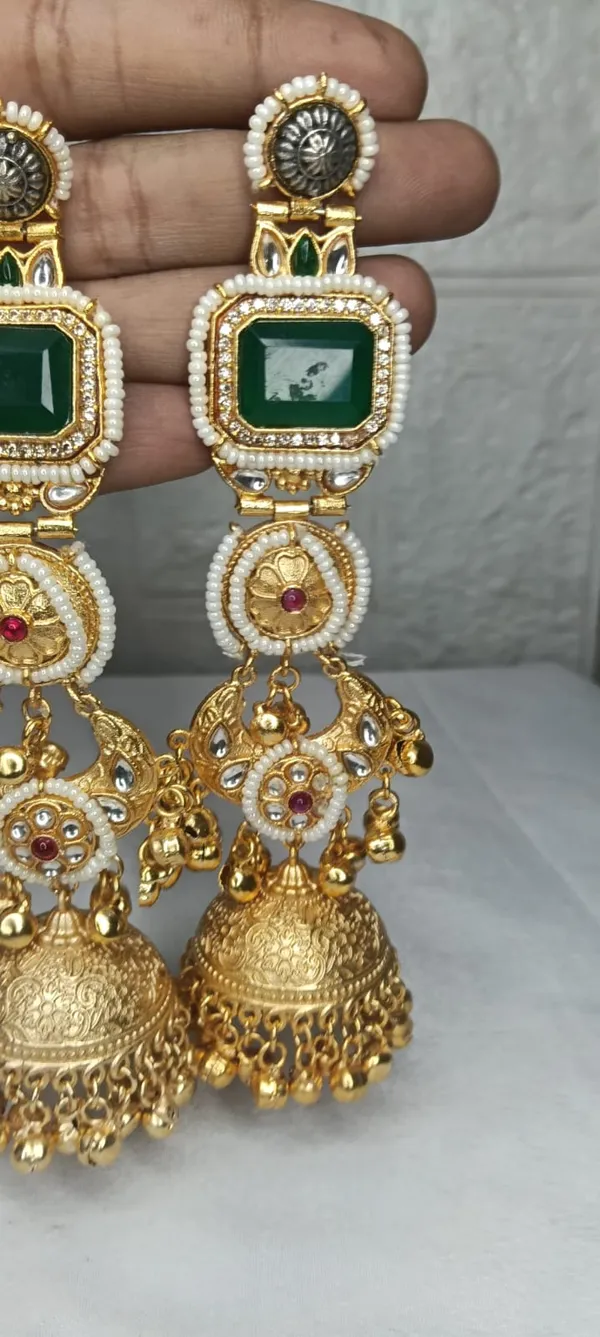 Noor_Mahal_Pearl_Jhumkis_Earrings