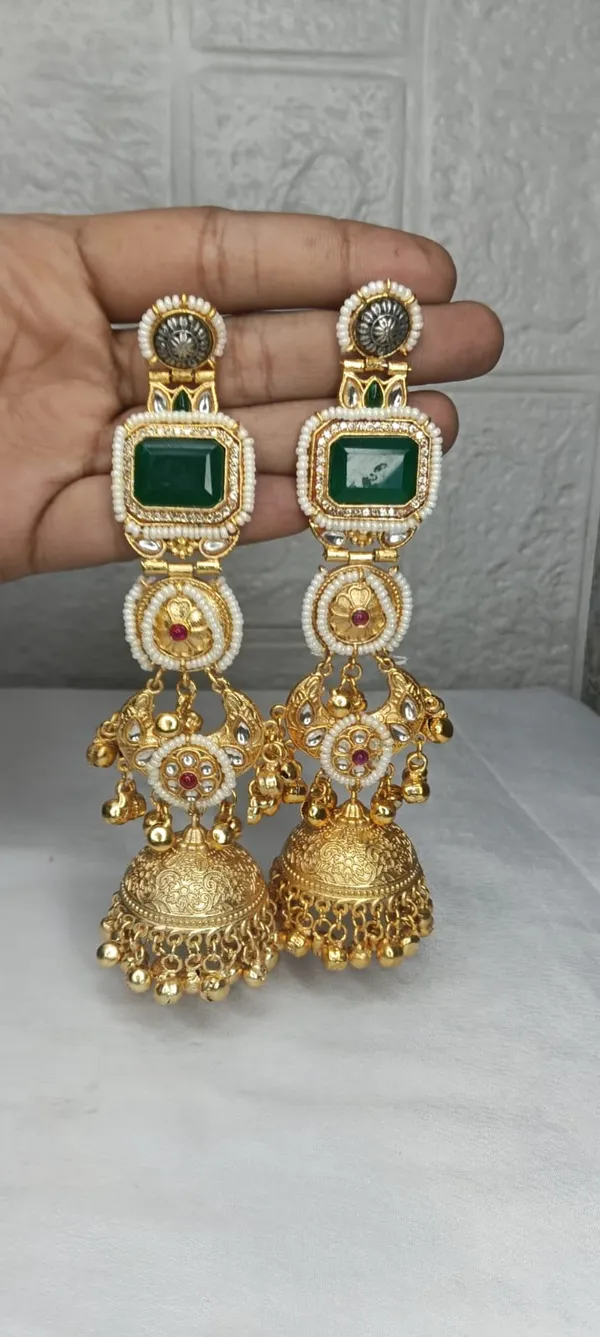 Noor_Mahal_Pearl_Jhumkis_Earrings