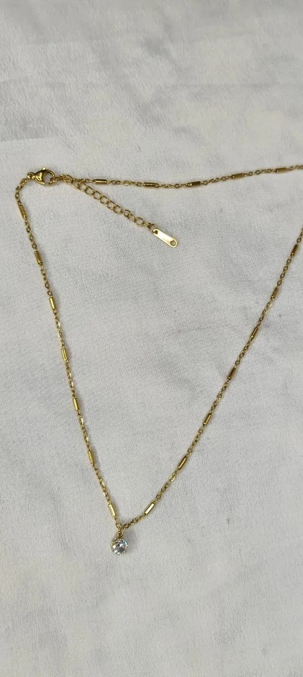 Minimal_Spark_Solitaire_Necklace