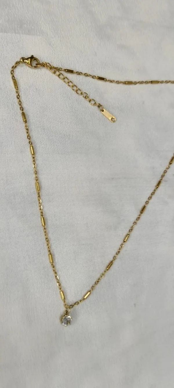 Minimal_Spark_Solitaire_Necklace