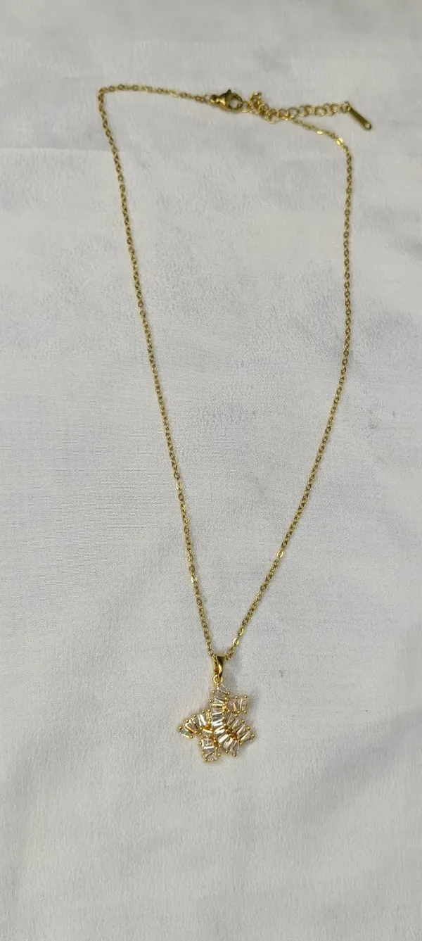 Radiant_Starflower_Necklace