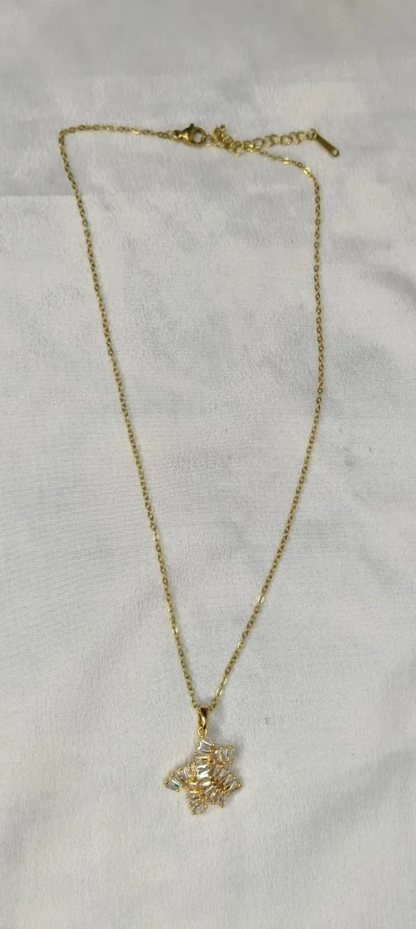 Radiant_Starflower_Necklace