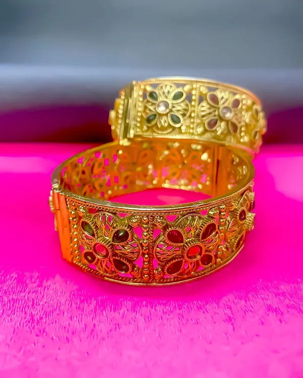 Rajsi_Phool_Kada