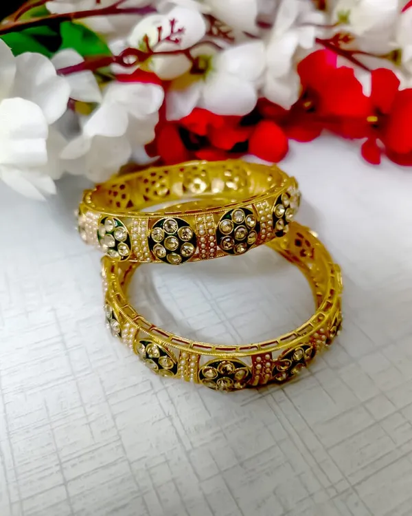 Royal_Blossom_Golden_Kada_Bracelet
