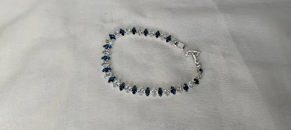 Royal_Blue_Spark_Bracelet_(Variable-1)